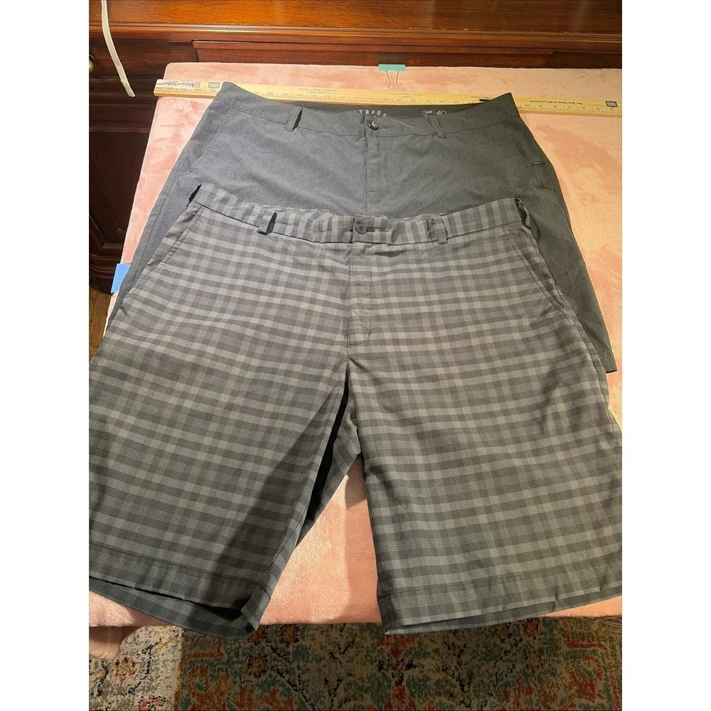 Lot Of Two Men's Sz 40 Golf Casual Shorts. Nike Golf And Nitrous Black